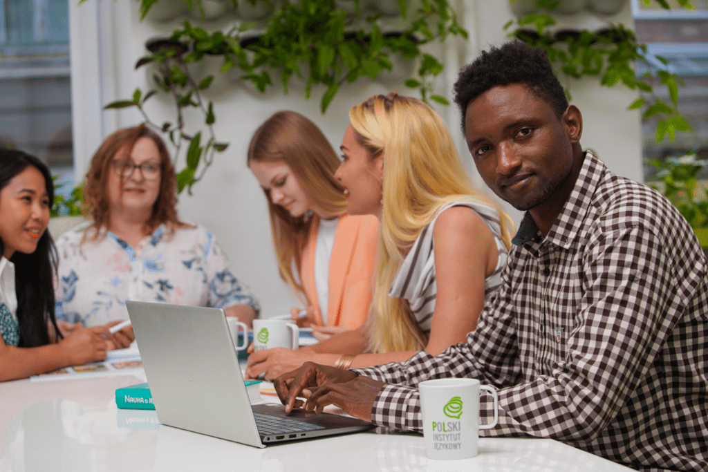 a527dcc0d809330048745225de3e2c57e9bbdc85 (1)-min