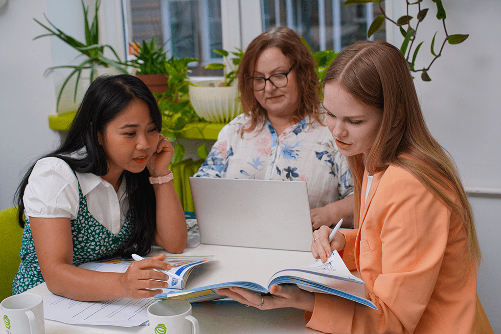 adf14b29b8925085d7b704ac5a7260fc37f92951-min